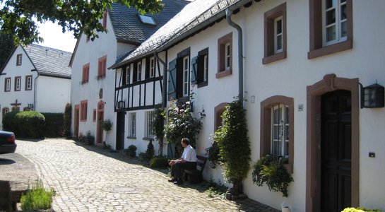 Burgbering Dahlem-Kronenburg